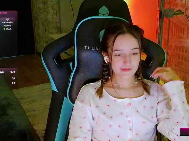 mimiJen webcam