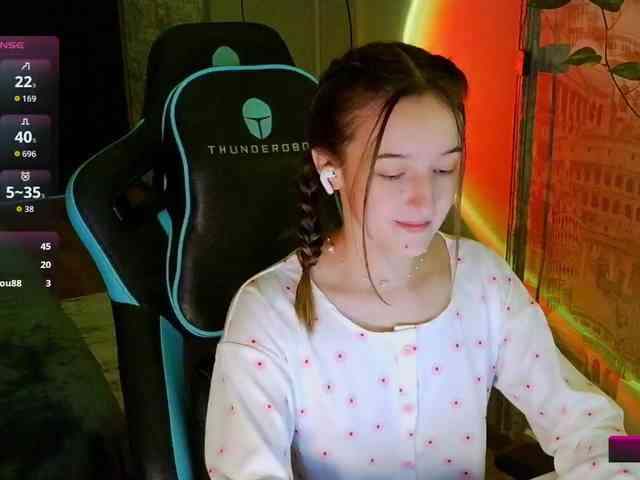 mimiJen webcam