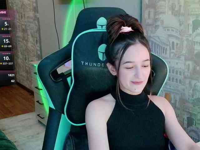 mimiJen webcam
