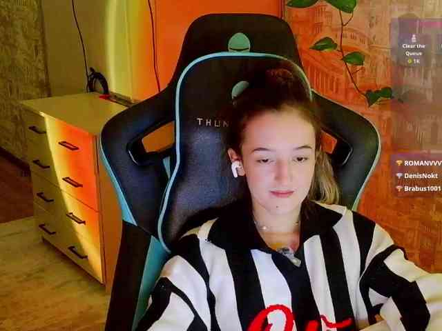 mimiJen webcam