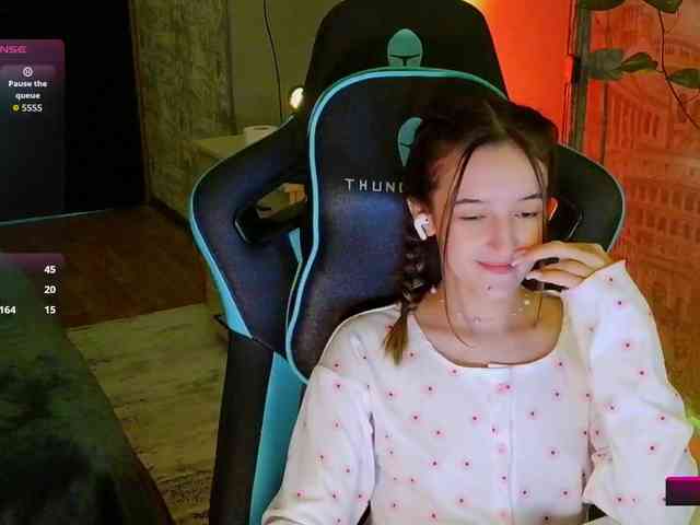 mimiJen webcam