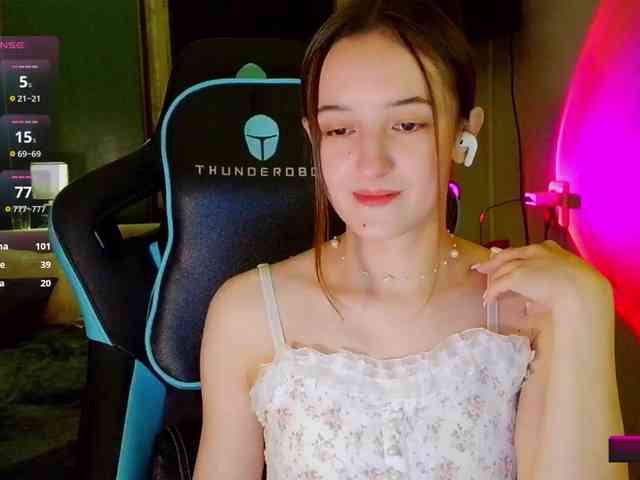 mimiJen webcam