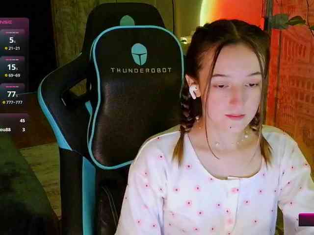 mimiJen webcam