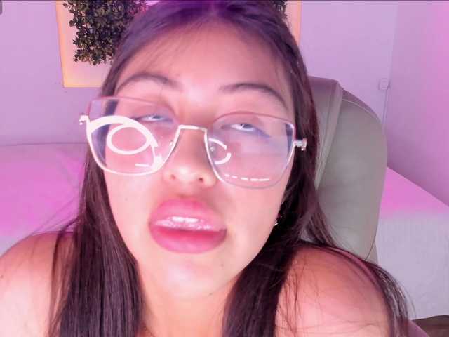 Sofii Leon (SofiiLeon)