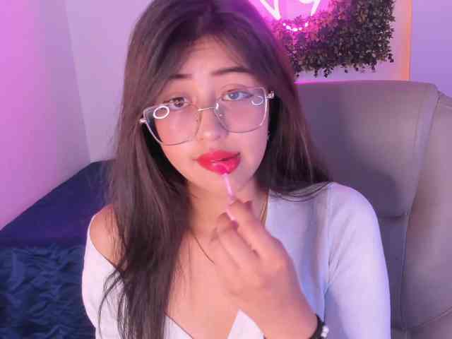 SofiiLeon Live Webcam on BongaCams