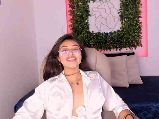 SofiiLeon webcam