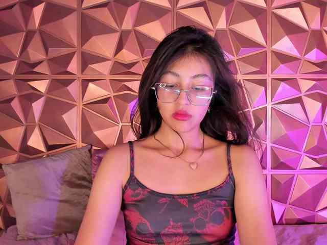 SofiiLeon webcam