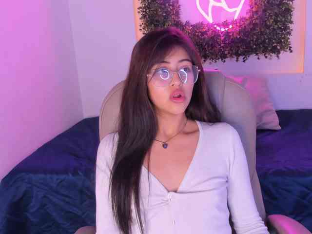 SofiiLeon webcam