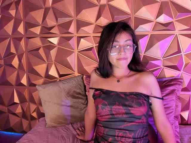 SofiiLeon webcam