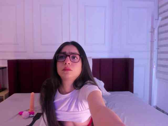 Linda-Moonrose webcam