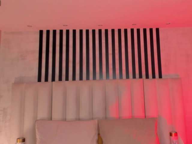 MartinaDean live cam on BongaCams