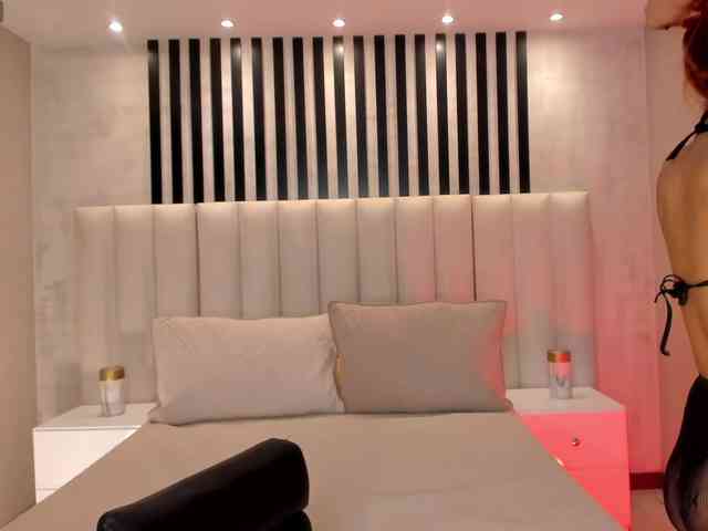 MartinaDean webcam