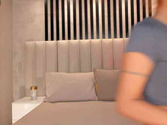 MartinaDean webcam