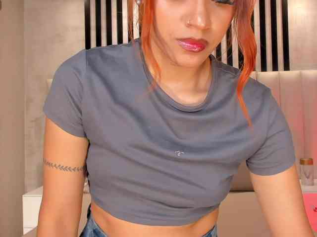 MartinaDean webcam