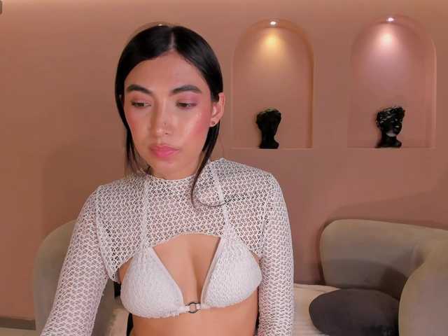MeganWilde live cam on BongaCams