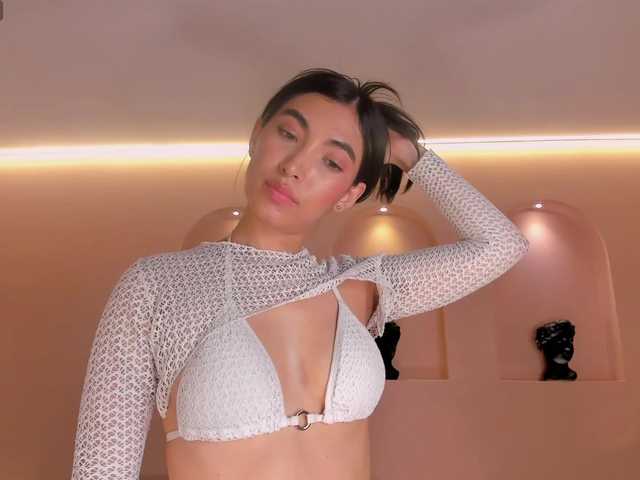 MeganWilde live cam on BongaCams