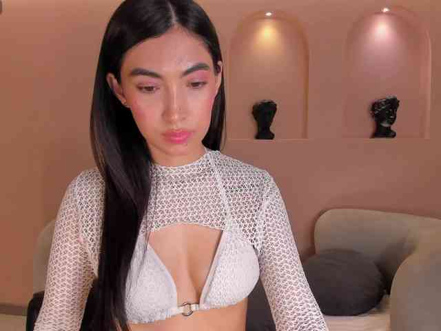 MeganWilde webcam