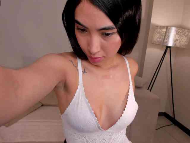 MeganWilde webcam