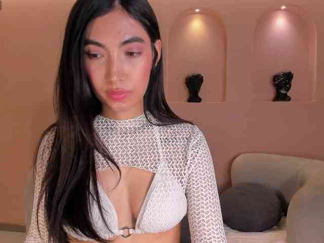 MeganWilde webcam
