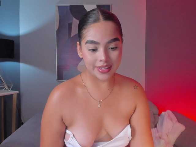 KaiaMonroe live cam on BongaCams