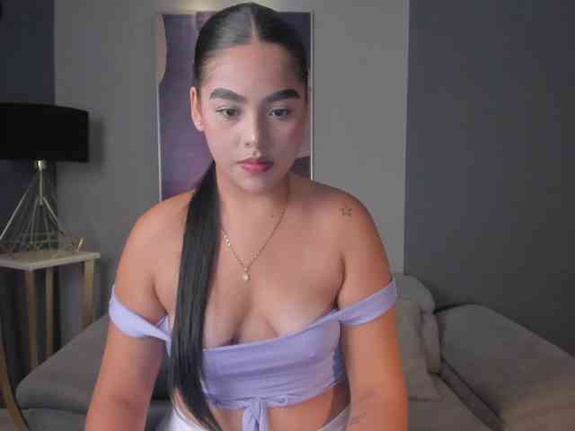 KaiaMonroe webcam