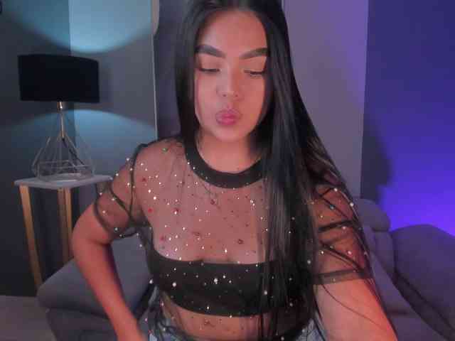 KaiaMonroe webcam