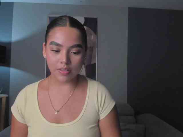 KaiaMonroe webcam