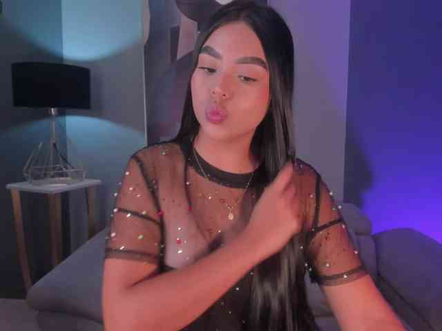 KaiaMonroe webcam
