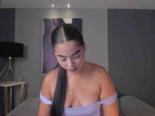 KaiaMonroe webcam