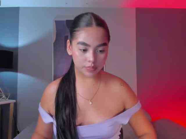 KaiaMonroe webcam