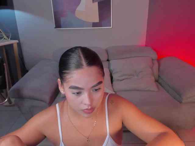 KaiaMonroe webcam