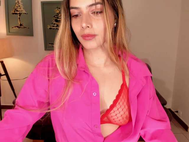 SeleneNoir live webcam show