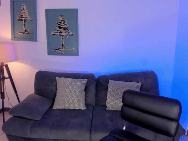 SeleneNoir live cam on BongaCams
