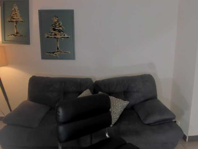 SeleneNoir live cam on BongaCams