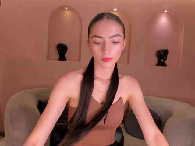 SiennaBelle webcam