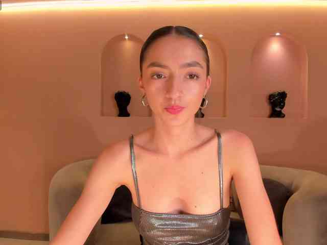 SiennaBelle webcam