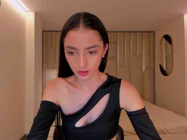 SiennaBelle webcam