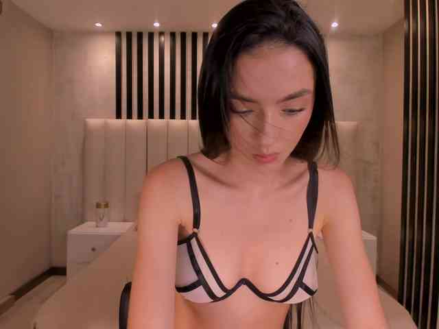 SiennaBelle webcam