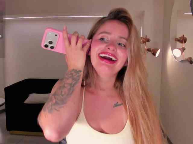 RosalieLaurent webcam
