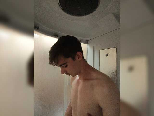 Viliam1-1 live webcam show