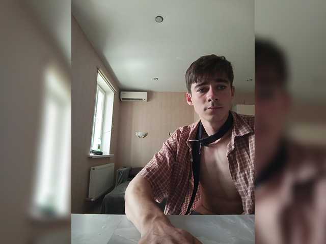 Viliam1-1 live webcam show