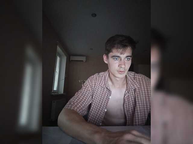 Viliam1-1 live webcam show