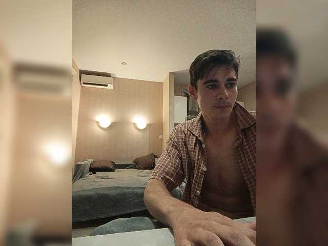 Viliam1-1 live webcam show