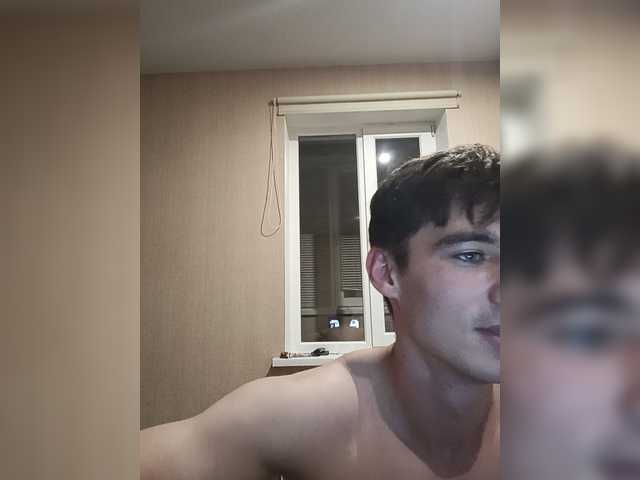 Viliam1-1 live webcam show