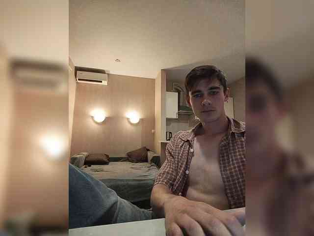 Viliam1-1 Live Webcam on BongaCams