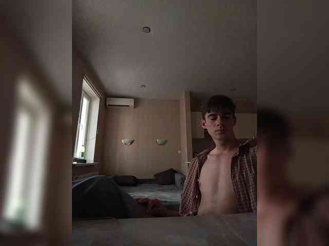 Viliam1-1 Live Webcam on BongaCams