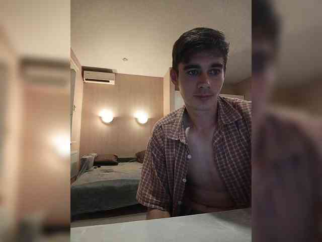 Viliam1-1 Live Webcam on BongaCams