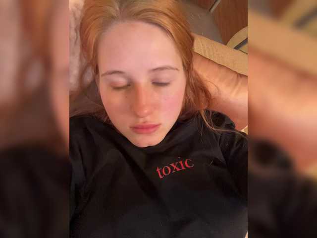 Milissa live webcam show