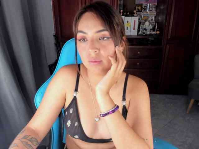 BySaraa webcam