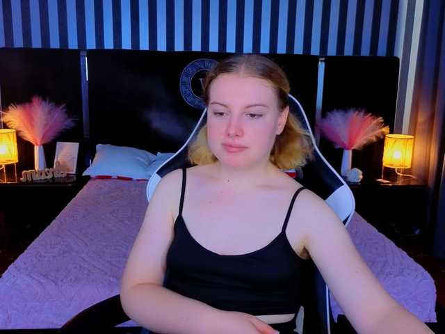 NastyaMurMeow live cam on BongaCams